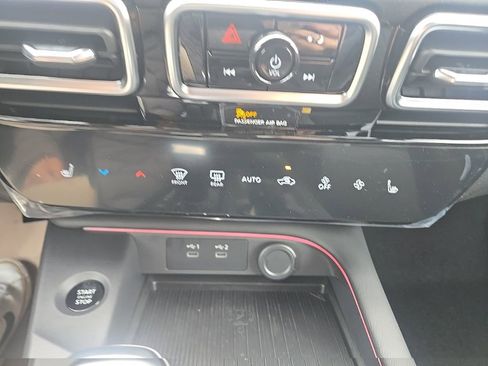 New 2026 Nissan Sentra SV image 19