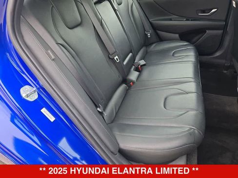 Used 2025 Hyundai Elantra Limited FWD image 20
