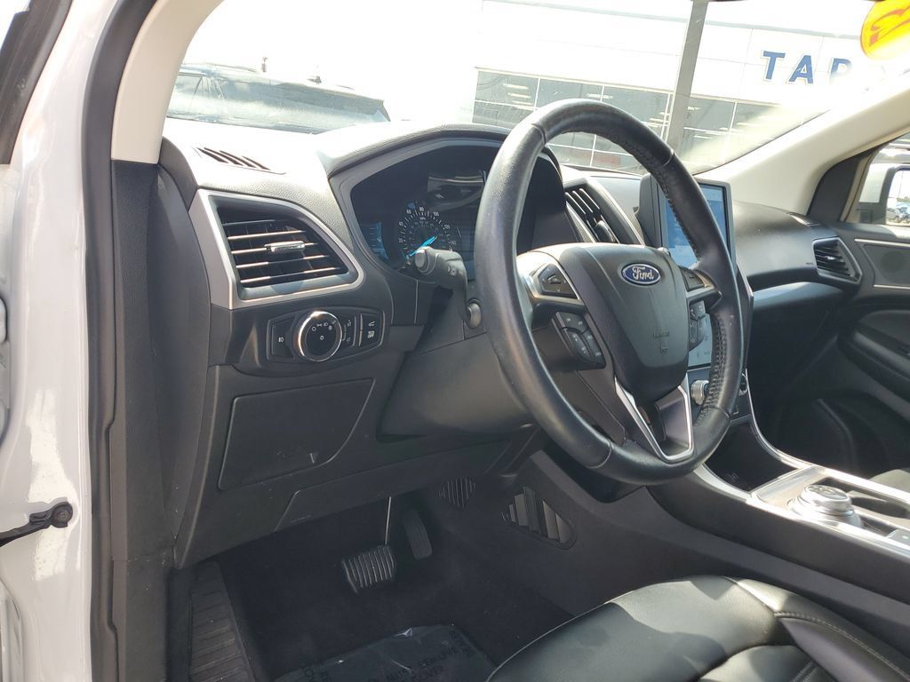 Used 2023 Ford Edge SEL w/ Convenience Package AWD/4WD image 18