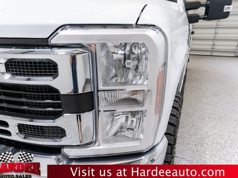 Used 2024 Ford F250 XLT w/ FX4 Off-Road Package AWD/4WD image 8
