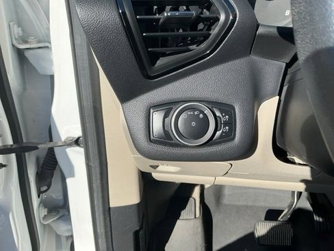 Used 2015 Ford Escape Titanium image 19