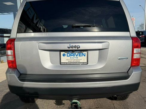 Used 2016 Jeep Patriot Latitude image 22