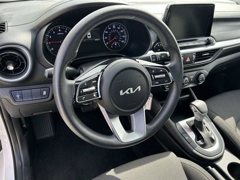 Used 2024 Kia Forte LXS image 13