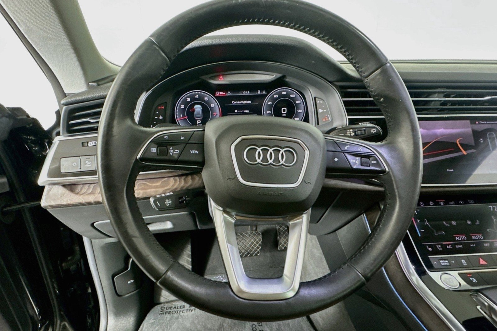 Used 2019 Audi Q8 Premium Plus w/ Premium Plus AWD/4WD image 18