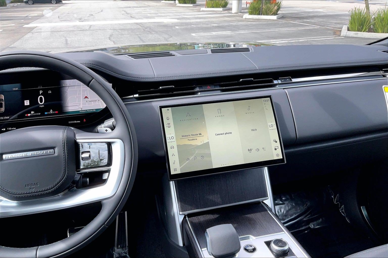 New 2027 Land Rover Range Rover SE AWD/4WD image 11