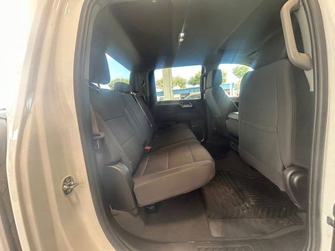 Used 2024 Chevrolet Silverado 2500 LT image 31