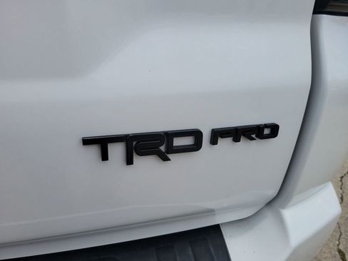 Used 2016 Toyota 4Runner TRD Pro AWD/4WD image 7