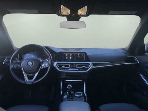 Used 2019 BMW 330i xDrive Sedan w/ Convenience Package image 10