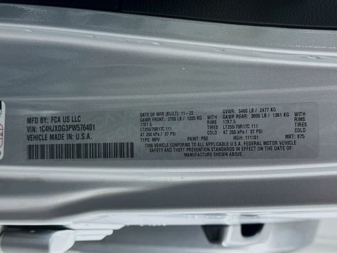 Used 2023 Jeep Wrangler Willys image 12