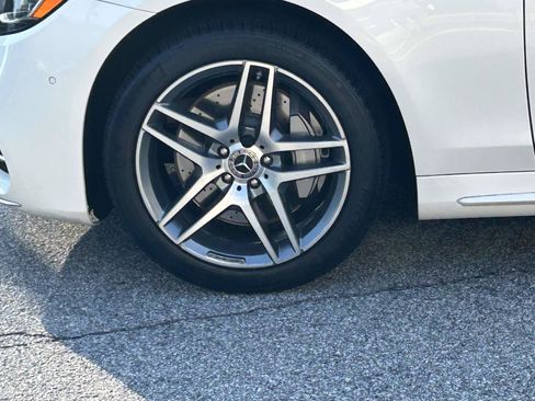 Used 2019 Mercedes-Benz S 560 4MATIC Sedan image 14