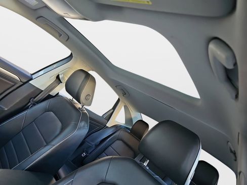 Used 2024 Volkswagen Jetta SE image 18