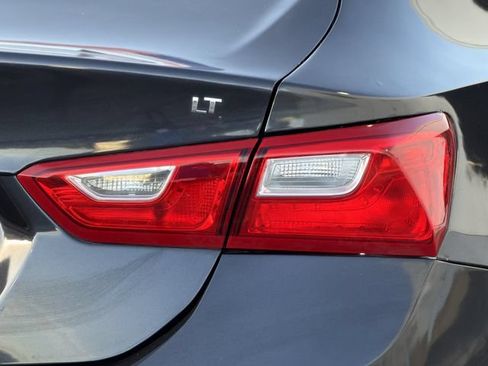 Used 2023 Chevrolet Malibu LT FWD image 7