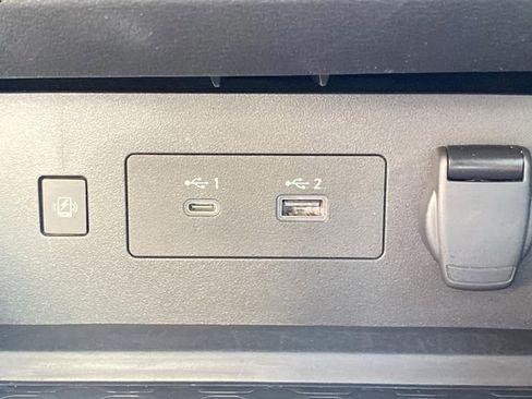 Used 2023 Nissan Altima 2.5 SR w/ SR Premium Package image 23