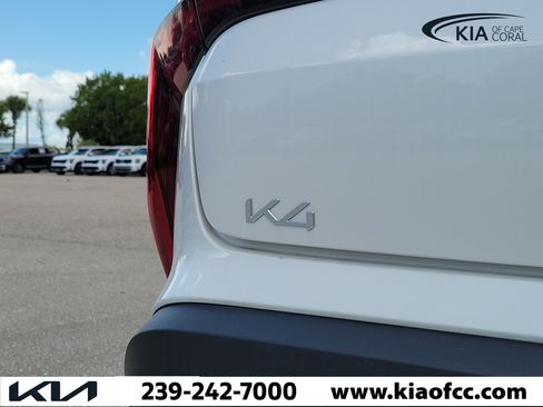 New 2025 Kia K4 EX FWD image 10