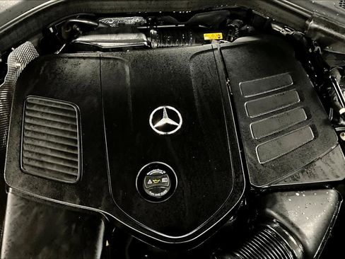 Used 2023 Mercedes-Benz GLC 300 4MATIC image 31