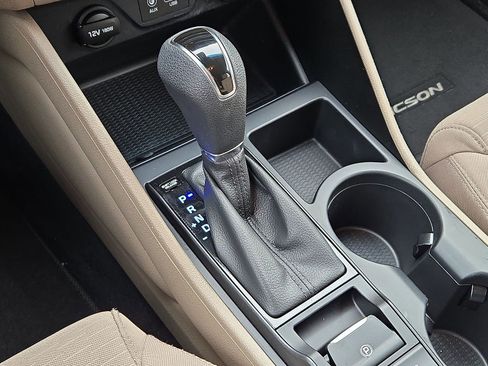 Used 2019 Hyundai Tucson SEL image 18