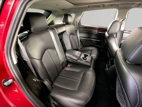 Used 2014 Cadillac SRX Luxury w/ Driver Awareness Package FWD image 21