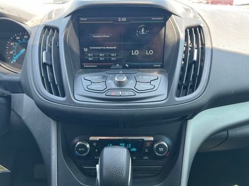 Used 2014 Ford Escape SE w/ Equipment Group 201A AWD/4WD image 17