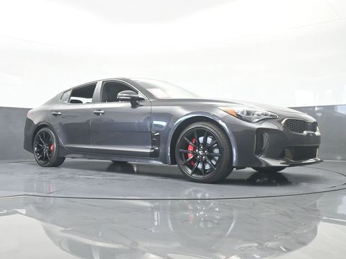 Used 2023 Kia Stinger GT2 image 73