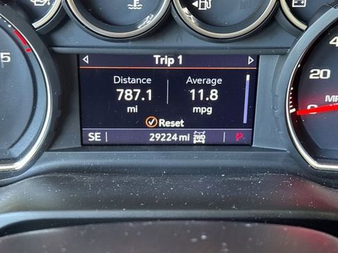 Used 2022 Chevrolet Silverado 2500 LTZ AWD/4WD image 26
