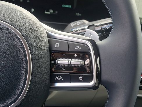 New 2026 Kia Carnival SX FWD image 22