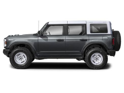 Used 2025 Ford Bronco Heritage Edition image 3