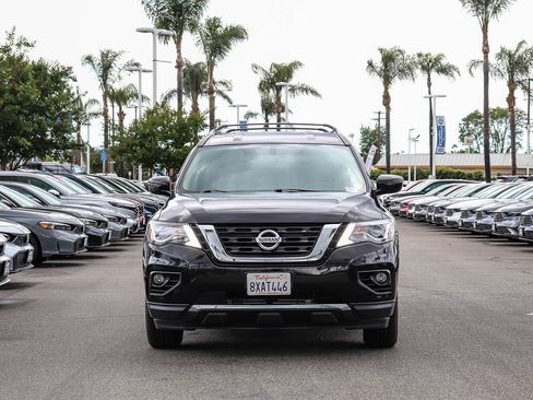 Used 2020 Nissan Pathfinder SV w/ Cargo Package FWD image 2