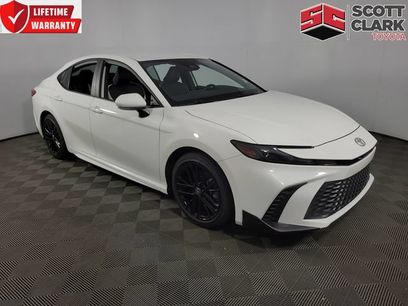 Used 2025 Toyota Camry SE