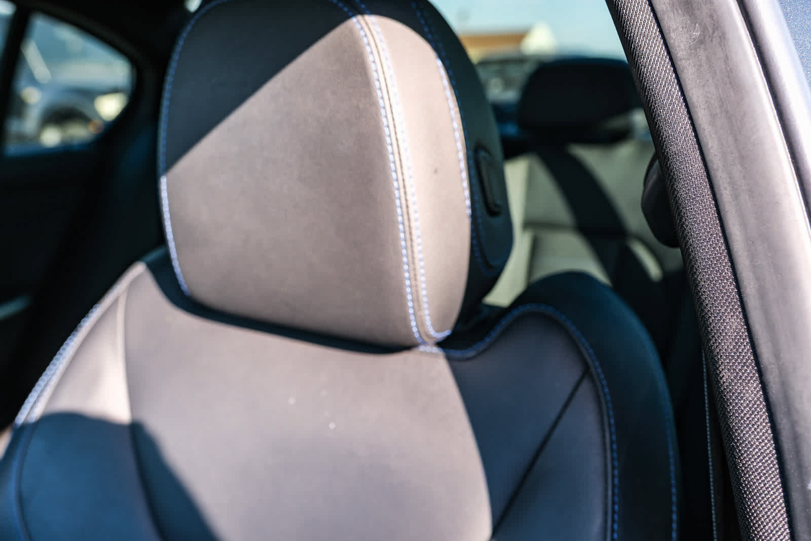 Used 2019 BMW 330i Sedan w/ M Sport Package RWD image 22