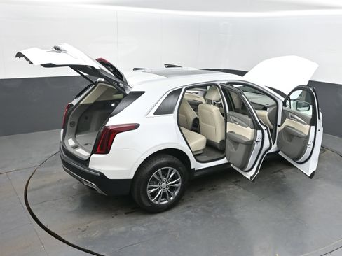 Used 2023 Cadillac XT5 Premium Luxury image 45