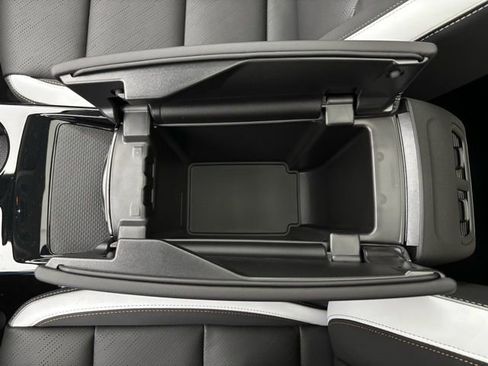 New 2026 Buick Envision Sport Touring AWD/4WD image 31