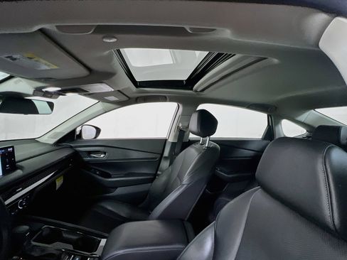 Used 2024 Honda Accord Touring image 21