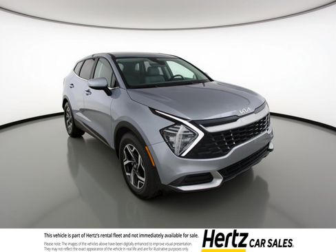 Used 2025 Kia Sportage LX FWD image 1