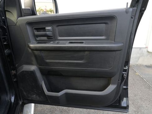Used 2014 RAM 1500 Express w/ Ram Charger Package AWD/4WD image 30