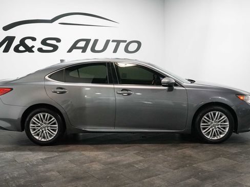 Used 2015 Lexus ES 350 w/ Premium Package FWD image 6
