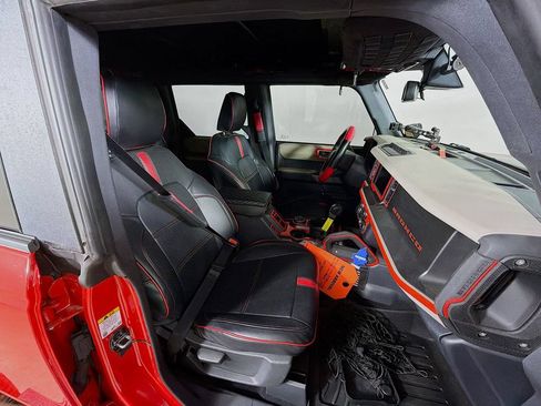 Used 2023 Ford Bronco Wildtrak AWD/4WD image 26
