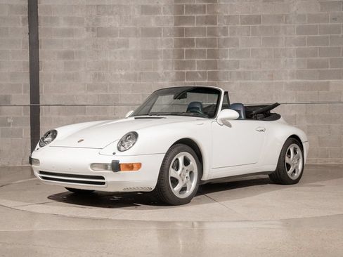 Used 1995 Porsche 911 Cabriolet image 5