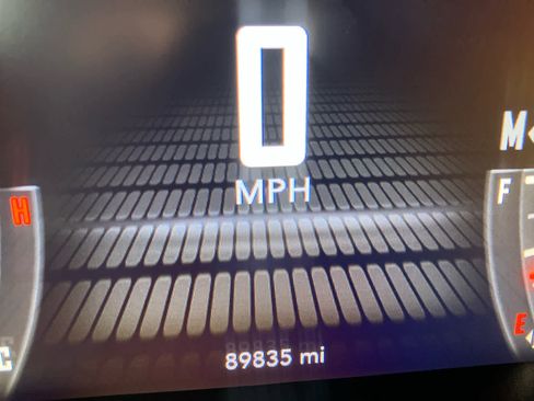 Used 2021 Dodge Challenger R/T w/ Blacktop Package image 15