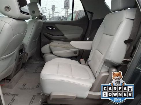 Used 2019 Chevrolet Traverse Premier image 13
