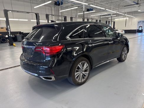 Used 2017 Acura MDX SH-AWD w/ Technology Package image 3