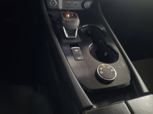 Used 2021 Nissan Rogue SV AWD/4WD image 26