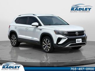 Certified 2022 Volkswagen Taos SE AWD/4WD video 1