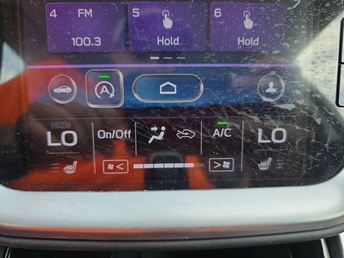 Used 2022 Subaru Legacy Limited AWD/4WD image 30