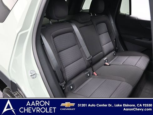 New 2026 Chevrolet Equinox LT image 12