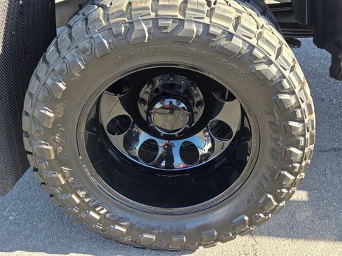 Used 2024 RAM 3500 Big Horn w/ Night Edition AWD/4WD image 10