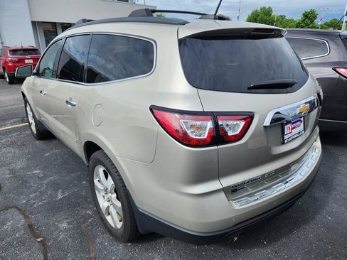 Used 2017 Chevrolet Traverse Premier image 4