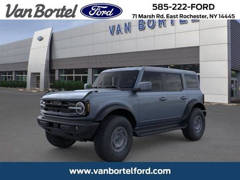 New 2025 Ford Bronco Outer Banks w/ Sasquatch Package image 1