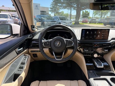 Used 2026 Acura MDX SH-AWD w/ Advance Package image 2