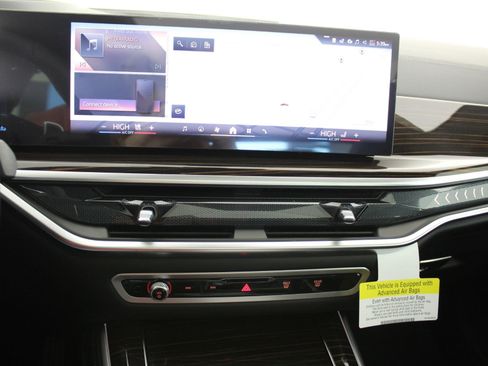 New 2026 BMW X5 xDrive40i image 25