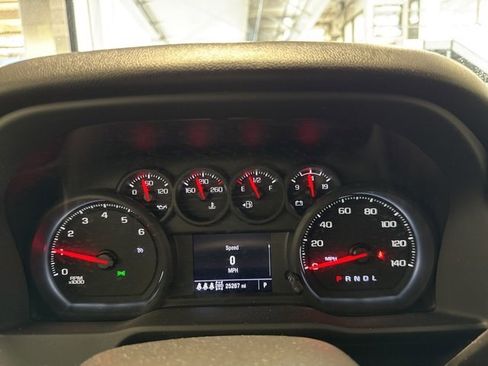 Used 2025 Chevrolet Silverado 2500 Custom w/ Custom Value Package image 14